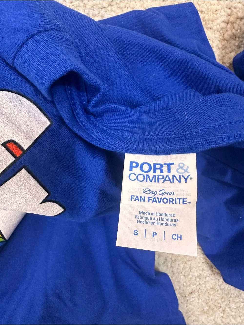 🌈 NEW “Free Mom Hugs” Pride Long Sleeve Tee – Women’s Small 💙 - Picture 5 of 6